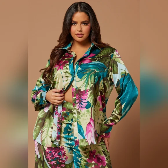 Fashion Nova Pant Set - Picture 6 of 9